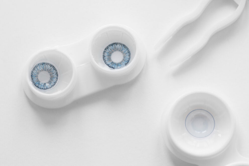 Can Contact Lens Solutions Really Get Rid of Protein Deposits?