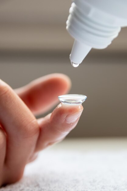 Best Contact Lens Cleaners for Daily Use